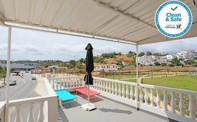 Sweet Spot Marina Apartments